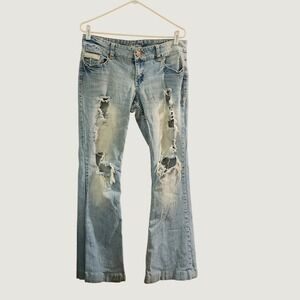 Amethyst Sadie Flare Jeans Womens 13 Light Wash Good Thrashed Y2K Boho Denim